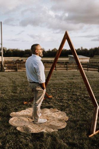 mobile - carousel-hero-element image-3