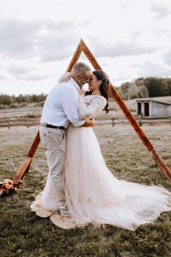 mobile - carousel-hero-element image-1